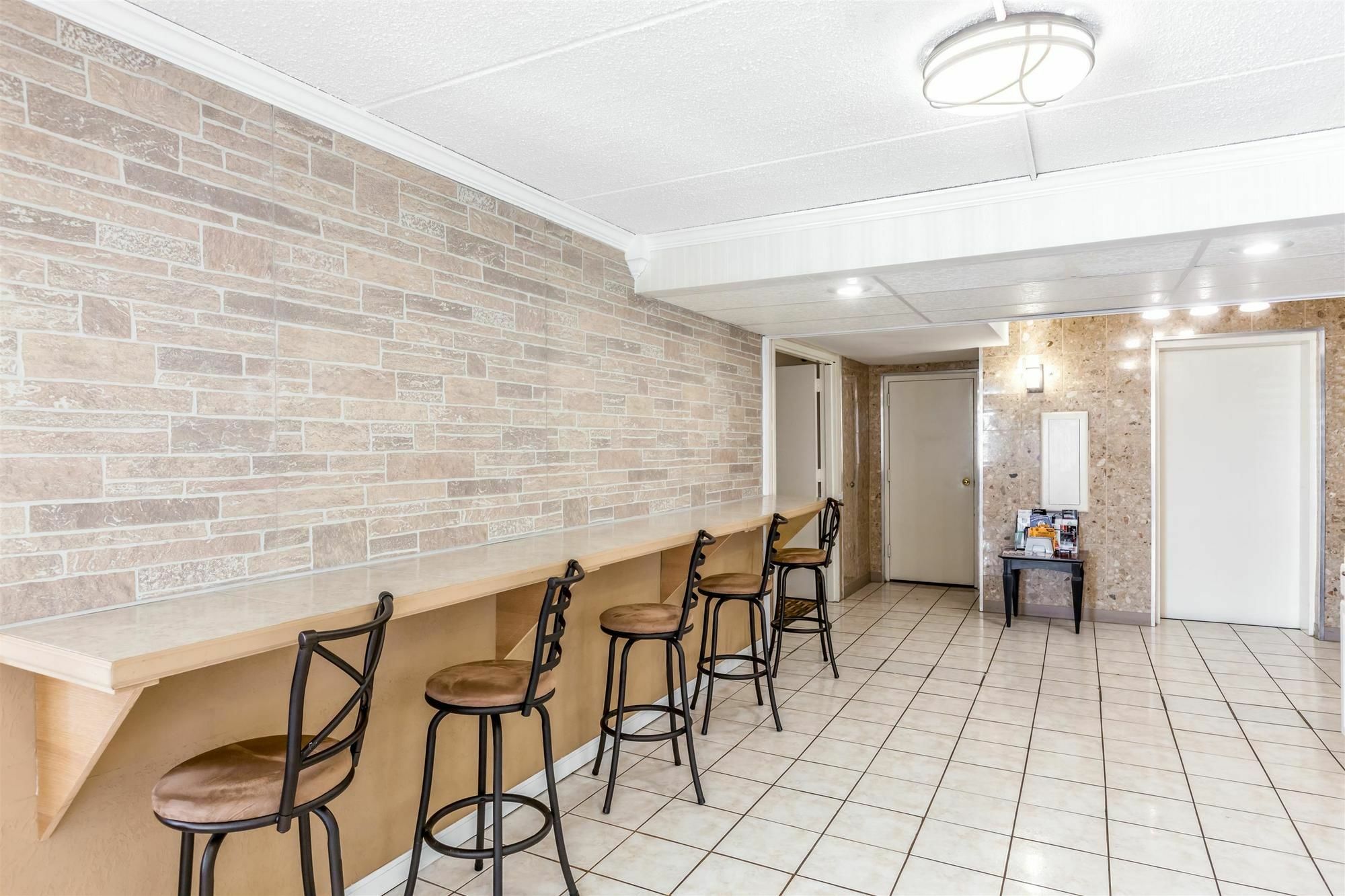 Days Inn Syracuse East Syracuse Eksteriør billede